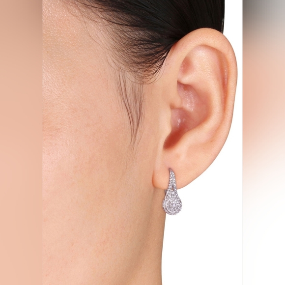 💎NEW Genuine Diamond Earrings💎 - Picture 5 of 5